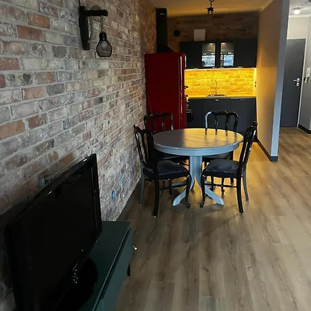 Apartament Z Widokiem Na Stadion Styl Industrialny Jedyny Taki Check In 24 H Poznan Exterior foto