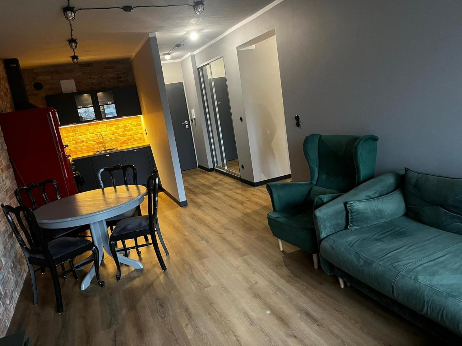 Apartment Z Widokiem Na Stadion Styl Industrialny Jedyny Taki Check In 24 H Poznan