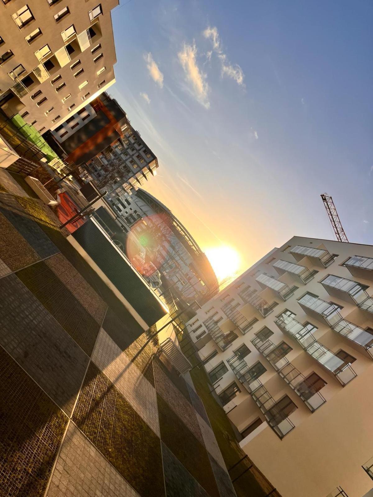Z Widokiem Na Stadion Styl Industrialny Jedyny Taki Check In 24 H Apartment Poznan